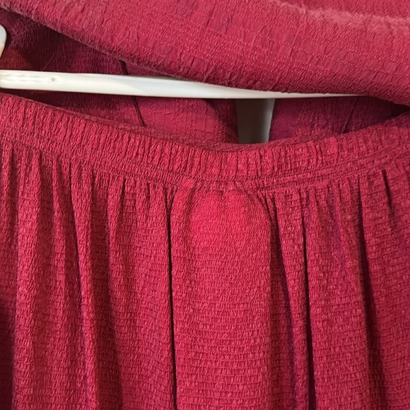 CITY WEAR | Vintage Elegant Burgendy Rayon Women's Skirt Set - Picture 13 of 16